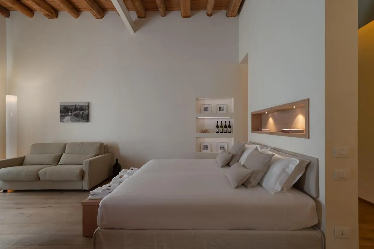 Massimago Wine Suites Verona Bed & Breakfast