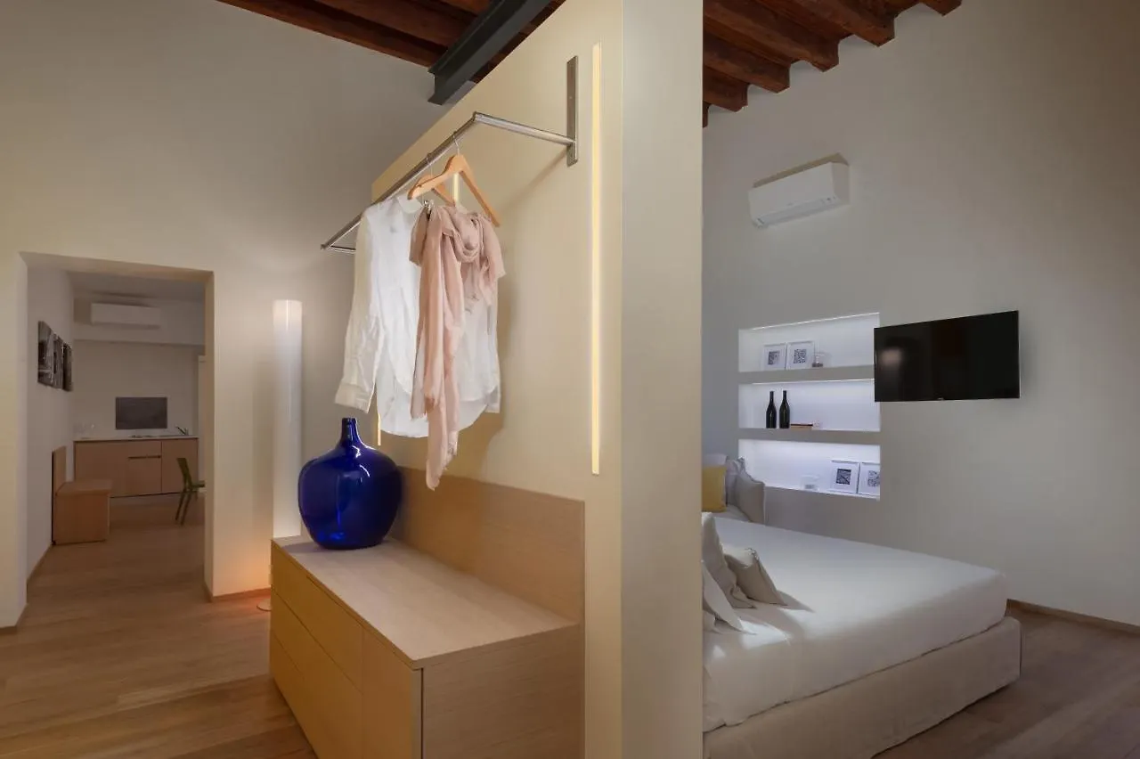 **** Oda ve Kahvaltı Massimago Wine Suites Verona İtalya